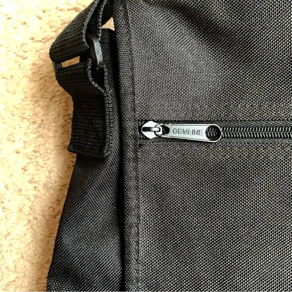 Gemline Black Shoulder Laptop Travel Bag